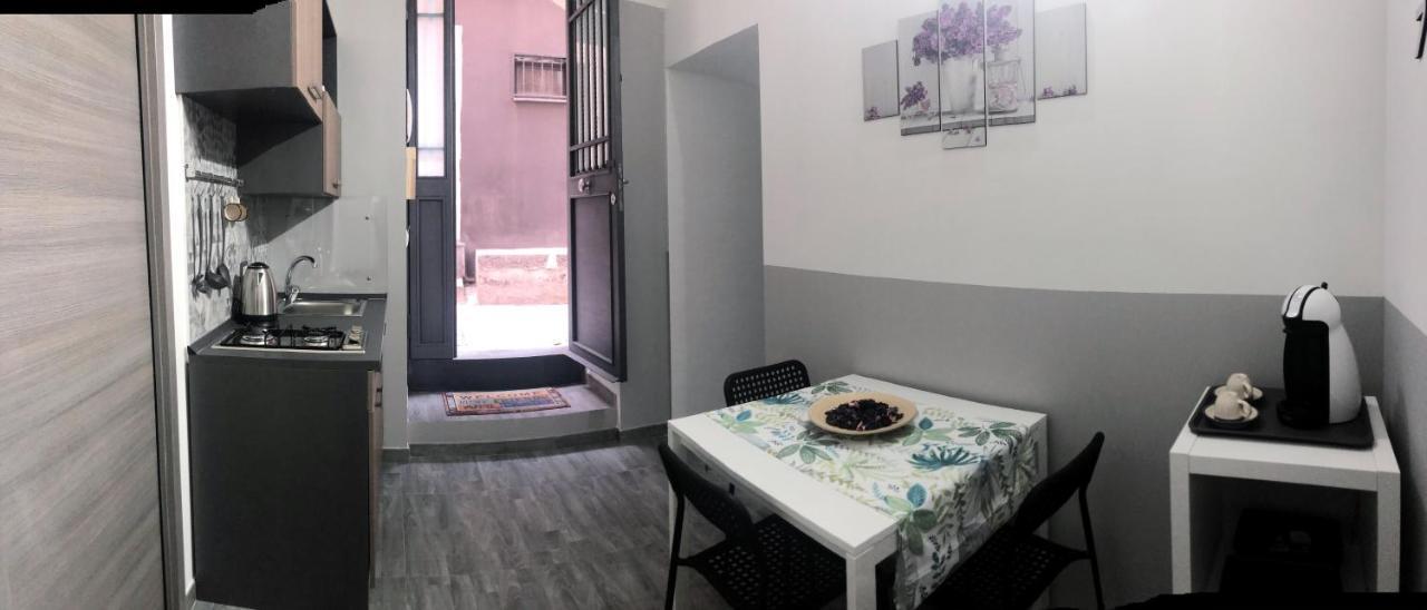 شقة La Casa Di Karola كاتانيا المظهر الخارجي الصورة
